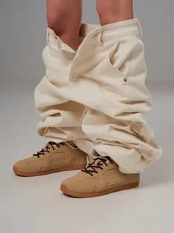 Кроссовки - изображение 1