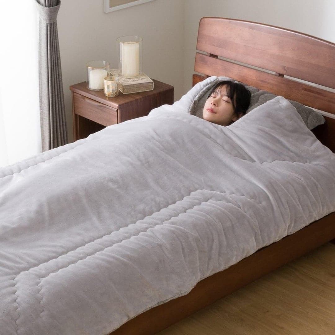 Одеяло с вырезом для головы