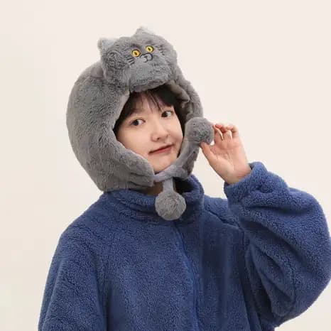 Шапка в форме кота