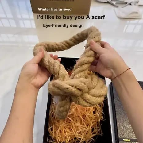 Шарф в виде петли